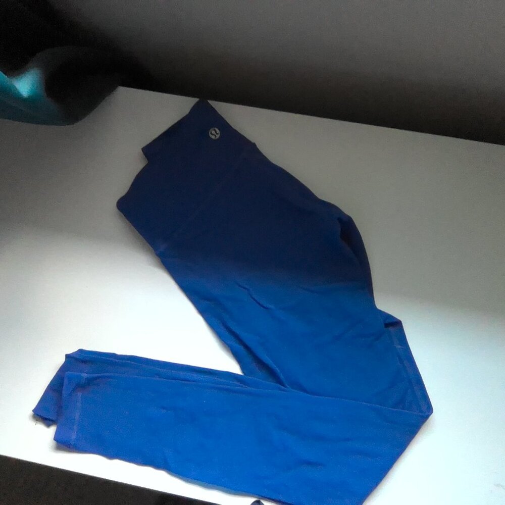 Lululemon blue pants